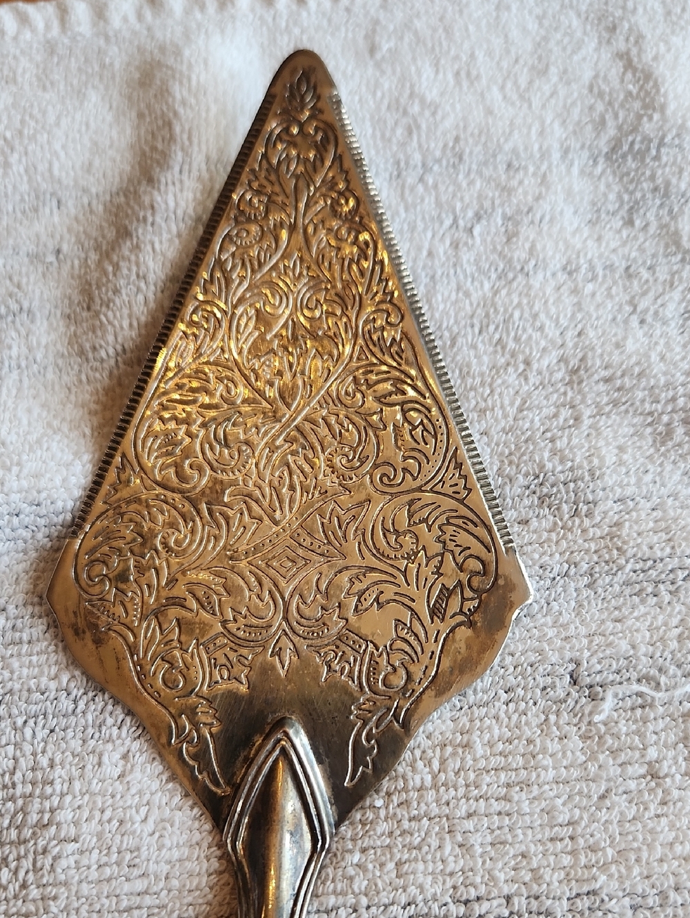 Intricate Vintage Silverplated Cake/pie Server, Beautiful Piece - Picture 3 of 5